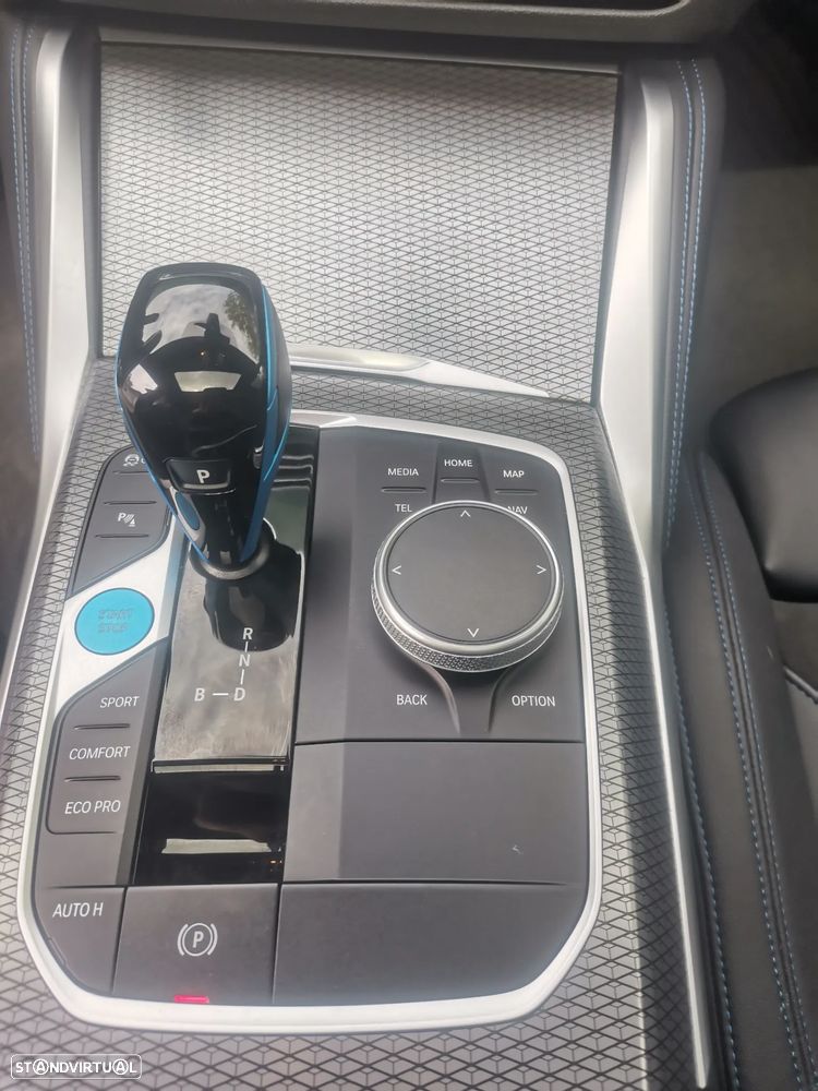 BMW i4 eDrive40 Pack Desportivo M - 28