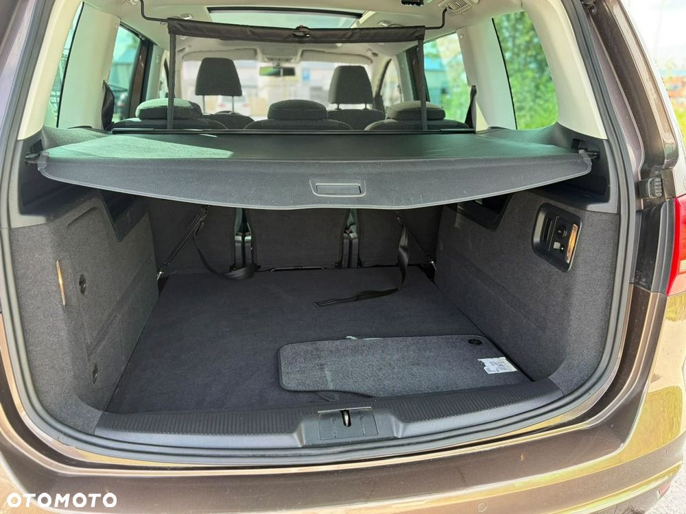 Volkswagen Sharan - 22
