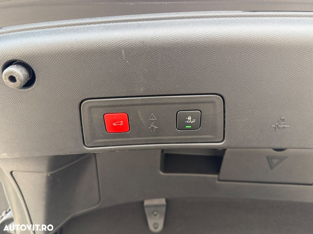 Peugeot 508 BlueHDi 130 EAT8 Allure - 29