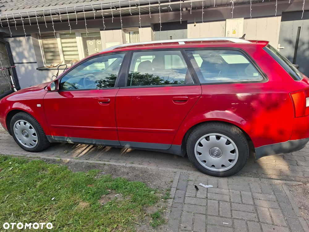 Audi A4 Avant 2.5 TDI - 7