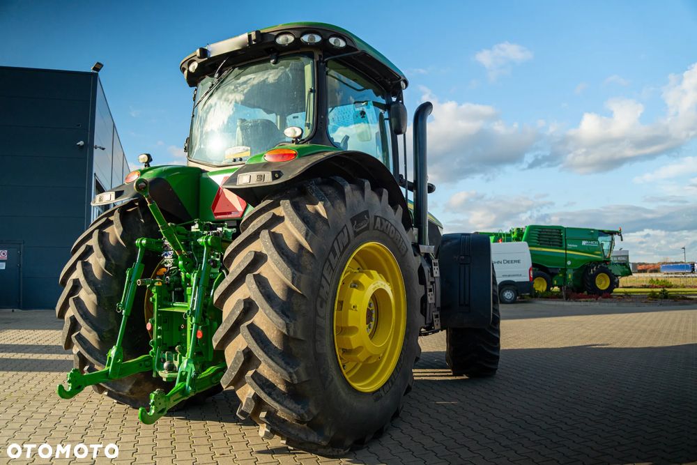 John Deere 7280R - 12
