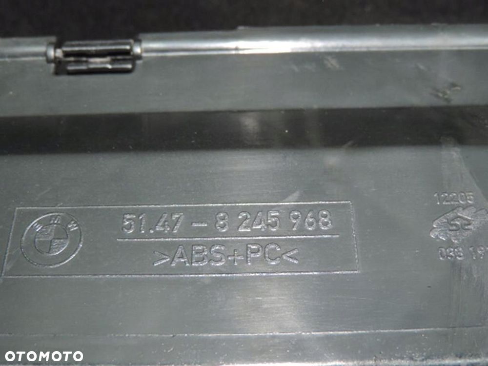 SCHOWEK ANGLIK BMW X5 E53 - 7