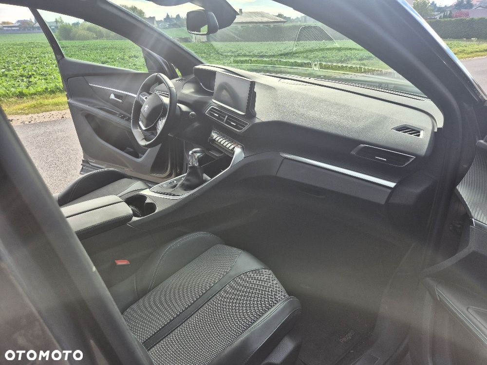 Peugeot 5008 2024 photo 5