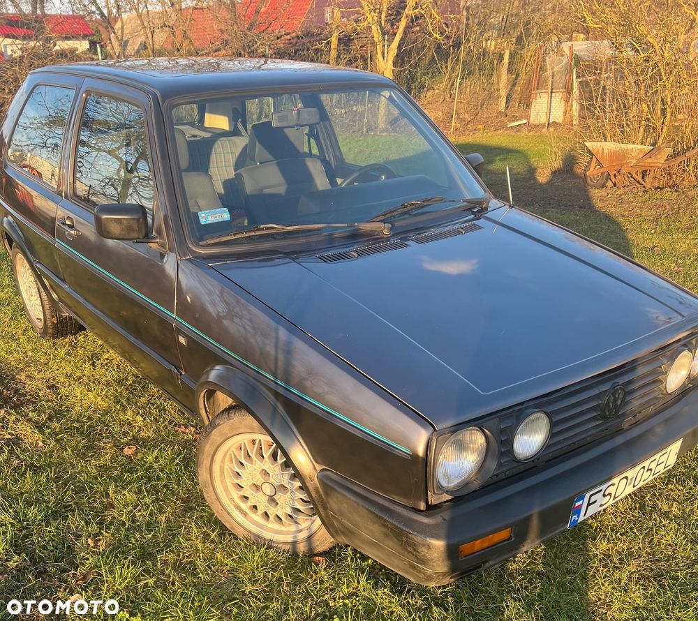 Volkswagen Golf - 4