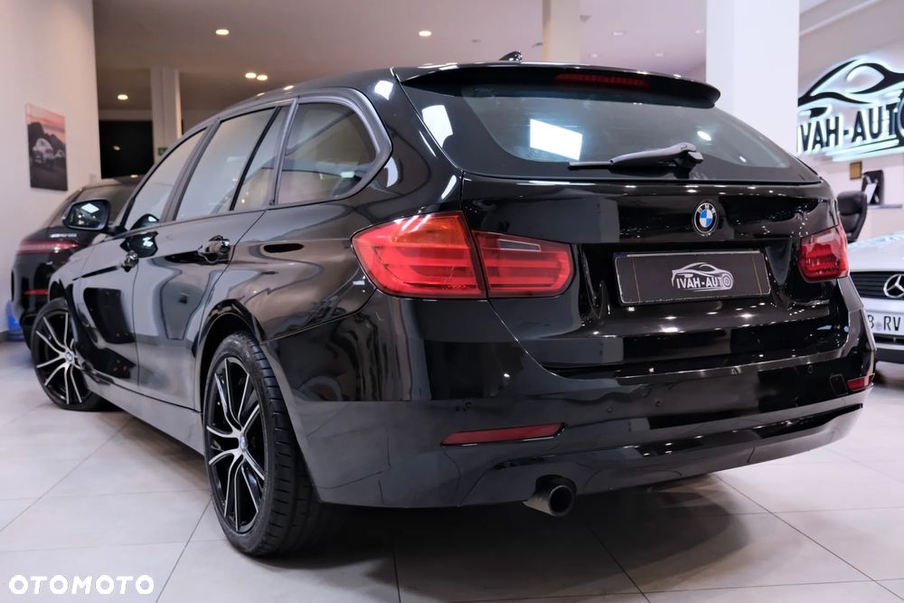 BMW Seria 3 318d Sport Line - 8