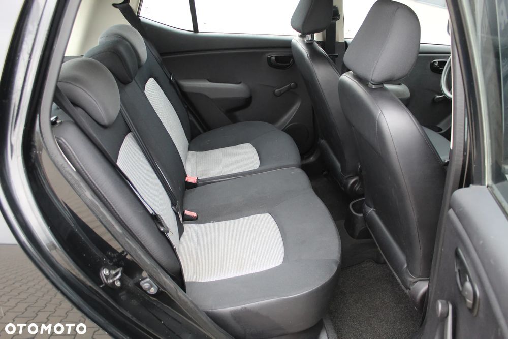 Hyundai i10 - 13