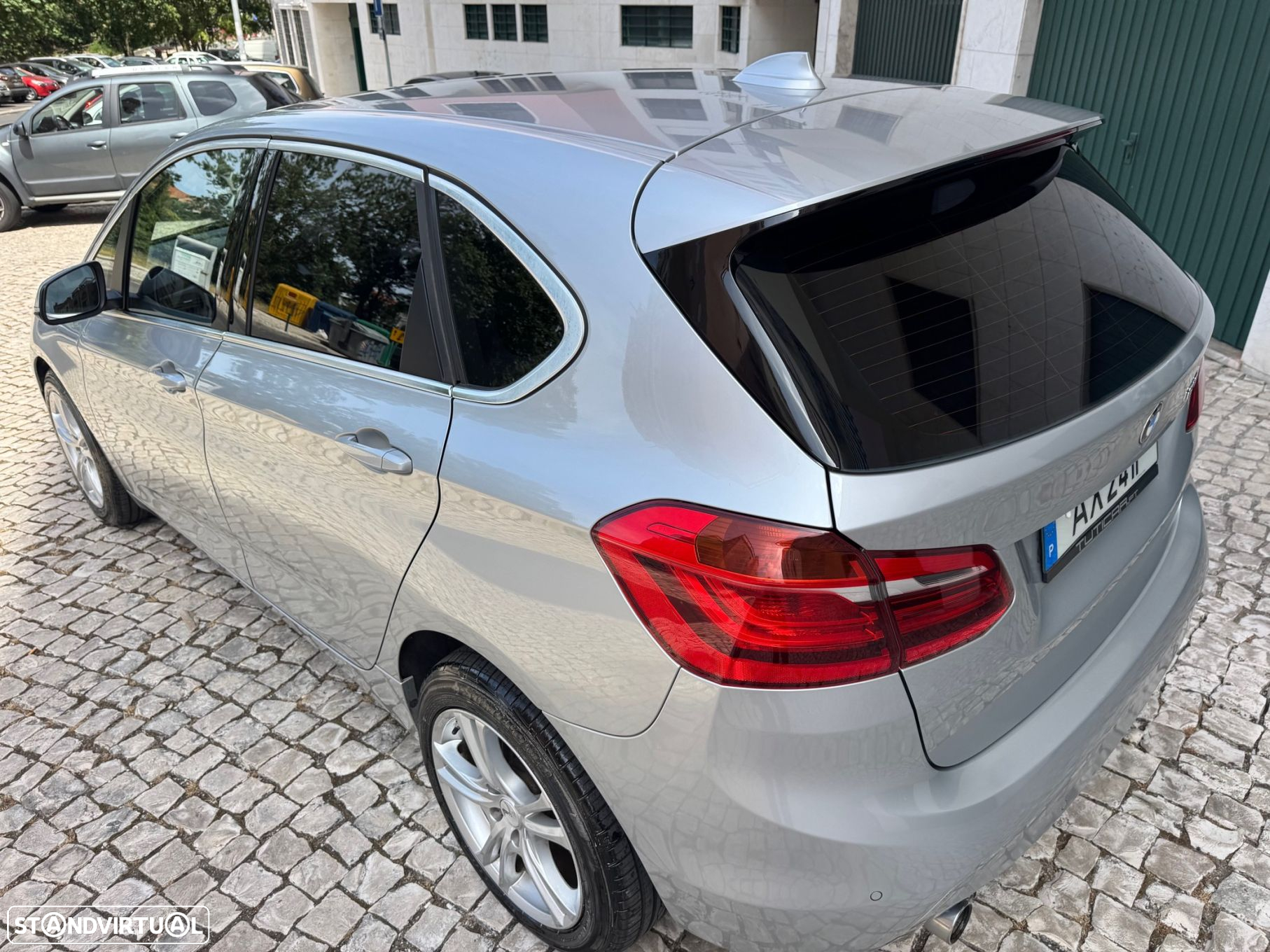 BMW 218 Active Tourer d Aut. Advantage - 7