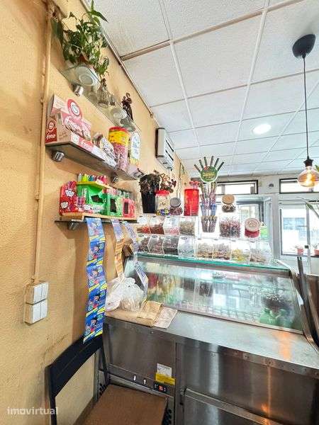 Trespasse de café Totalmente Equipado e Pronto a funcionar. - Grande imagem: 4/12
