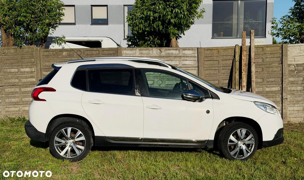 Peugeot 2008 1.6 BlueHDi Allure - 8