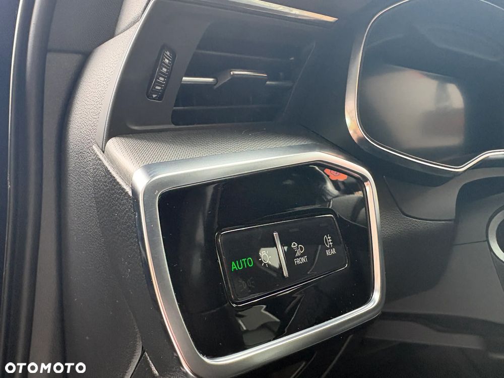 Audi A6 Avant - 16