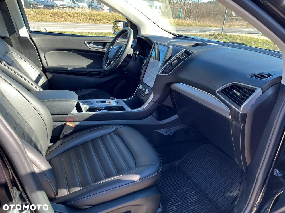 Ford Edge - 11