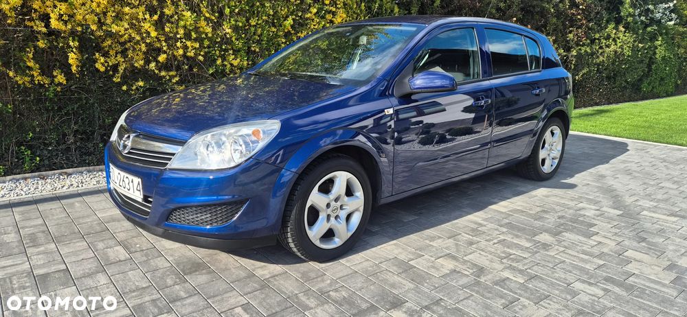 Opel Astra 1.6 Edition - 1