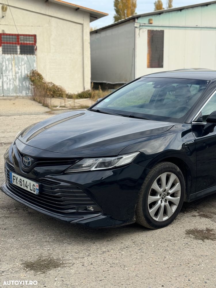 Toyota Camry Business Edition - 2