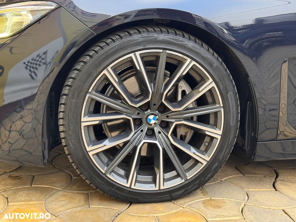 BMW Seria 7 730d xDrive - 14
