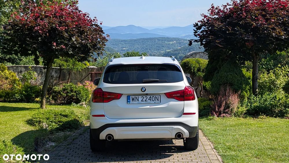 BMW X3 xDrive20i GPF Advantage - 8