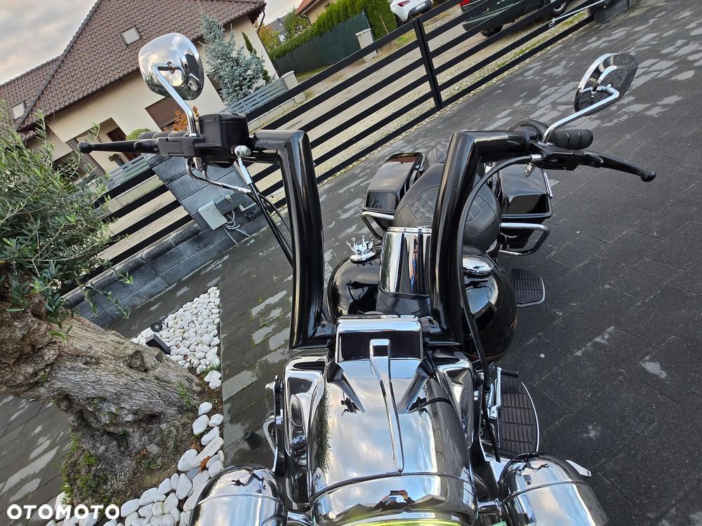 Harley-Davidson Touring Road King - 13