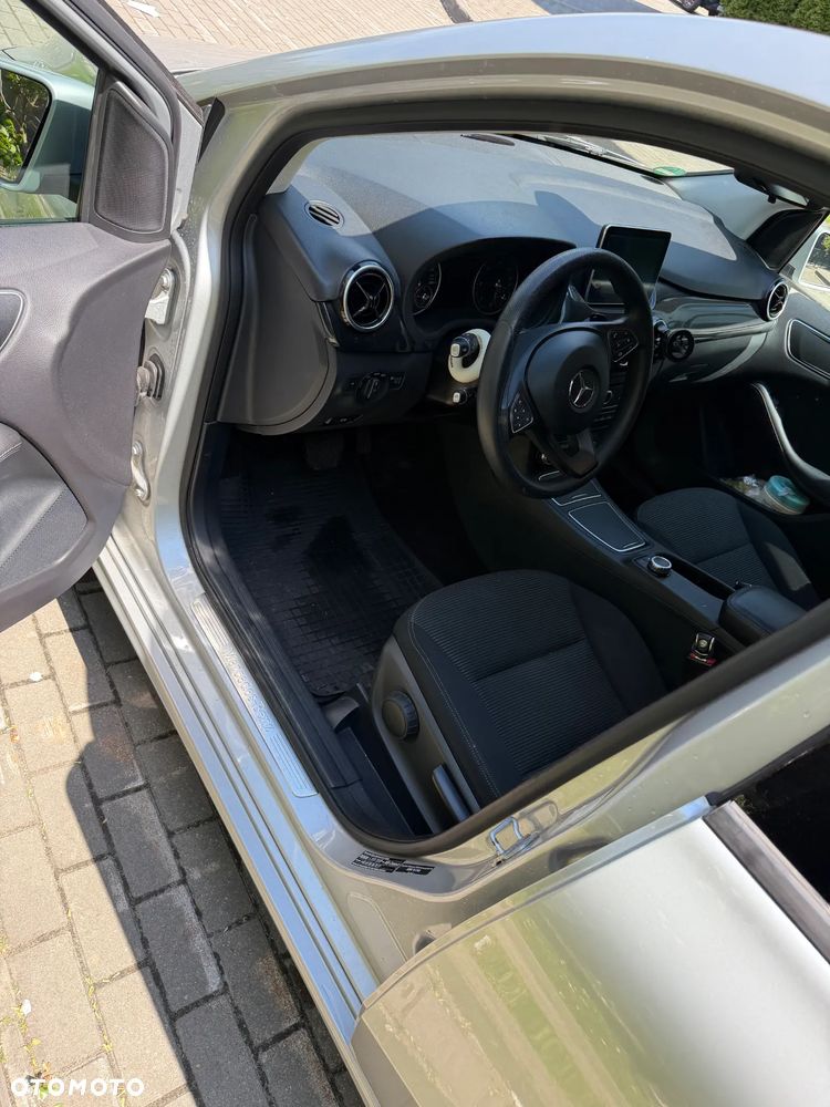 Mercedes-Benz Klasa B 200 (CDI) d 7G-DCT - 14