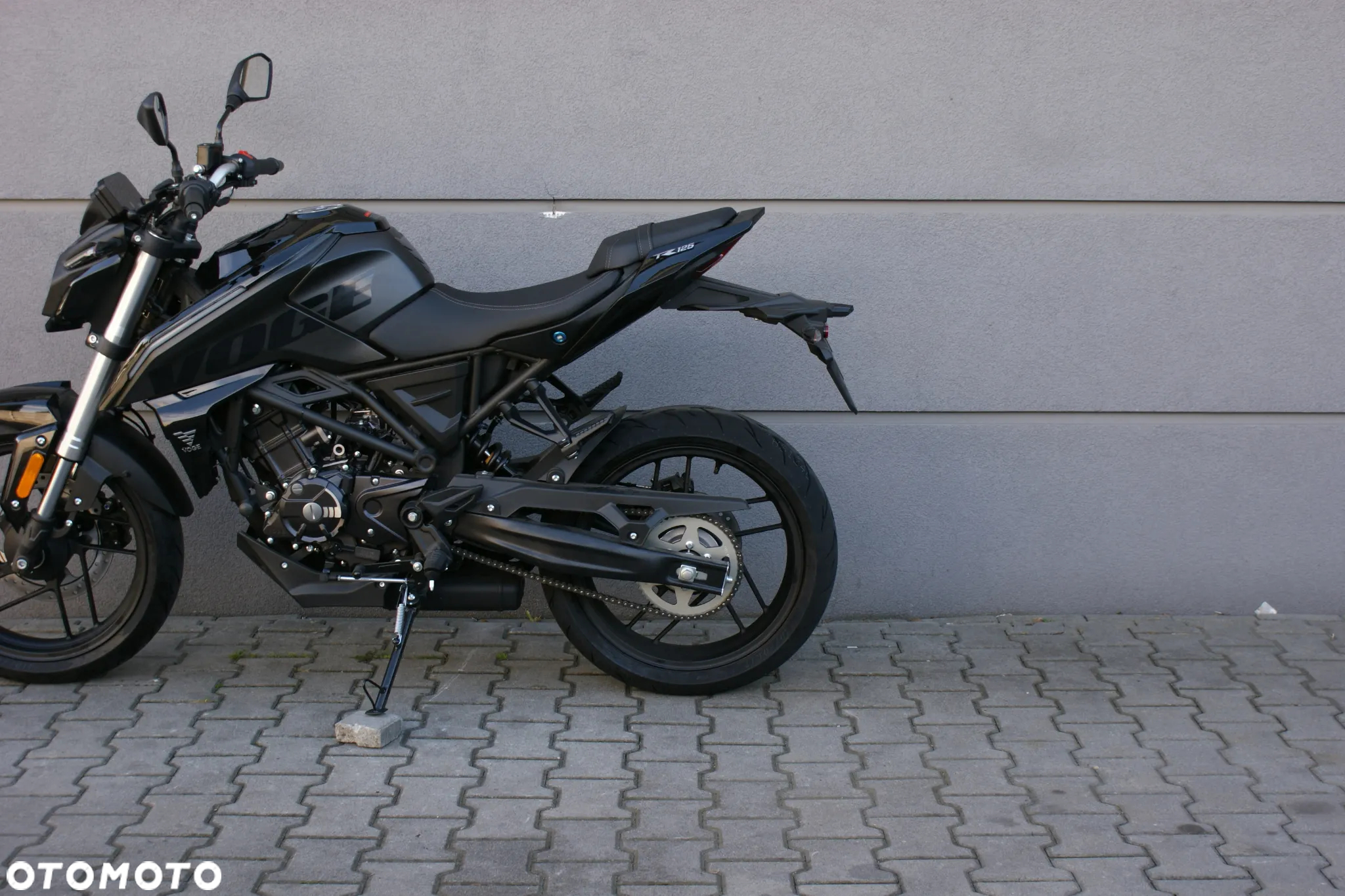 VOGE R125 - 8