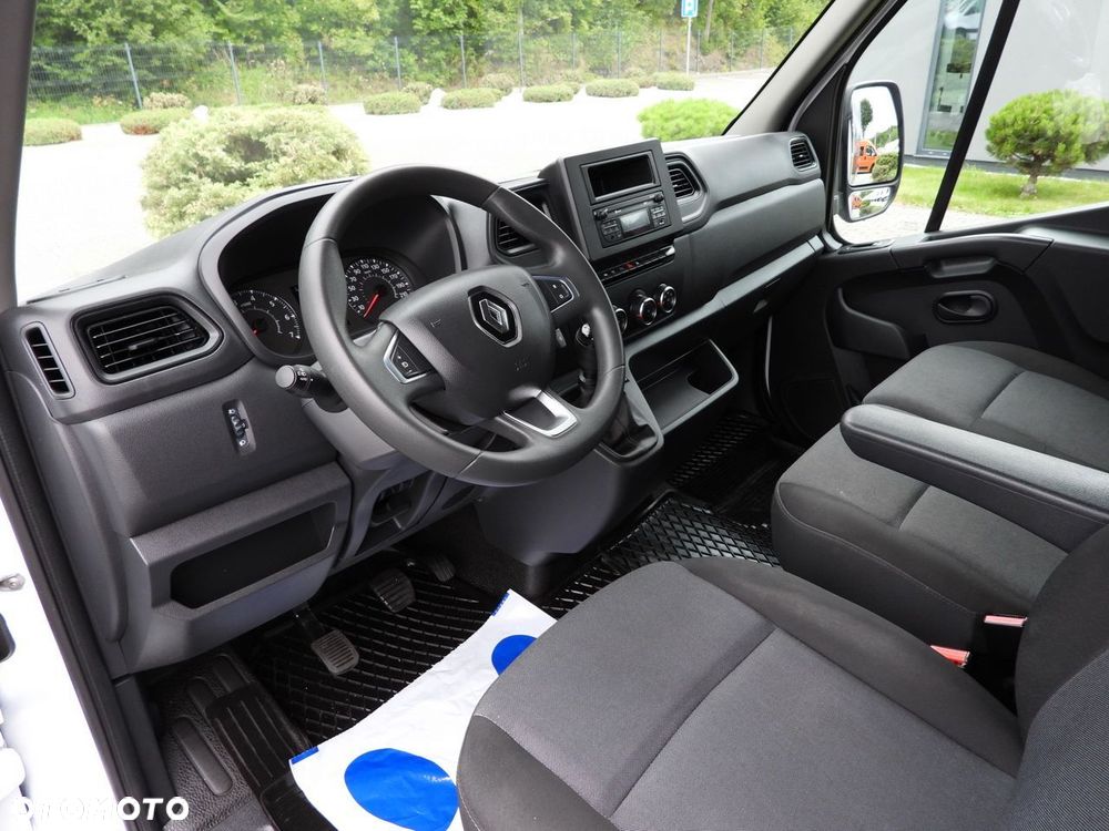 Renault MASTER PLANDEKA WINDA 8 PALET TEMPOMAT LEDY BLIŹNIACZE KOŁA KLIMATYZACJA  145KM - 3