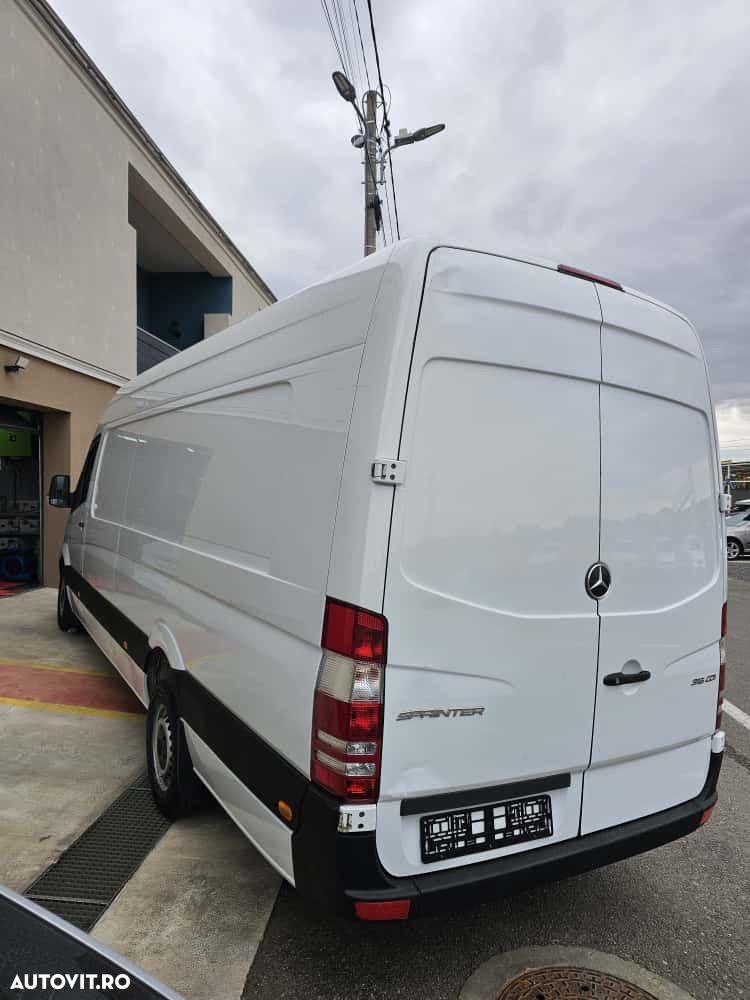 Mercedes-Benz Sprinter - 5