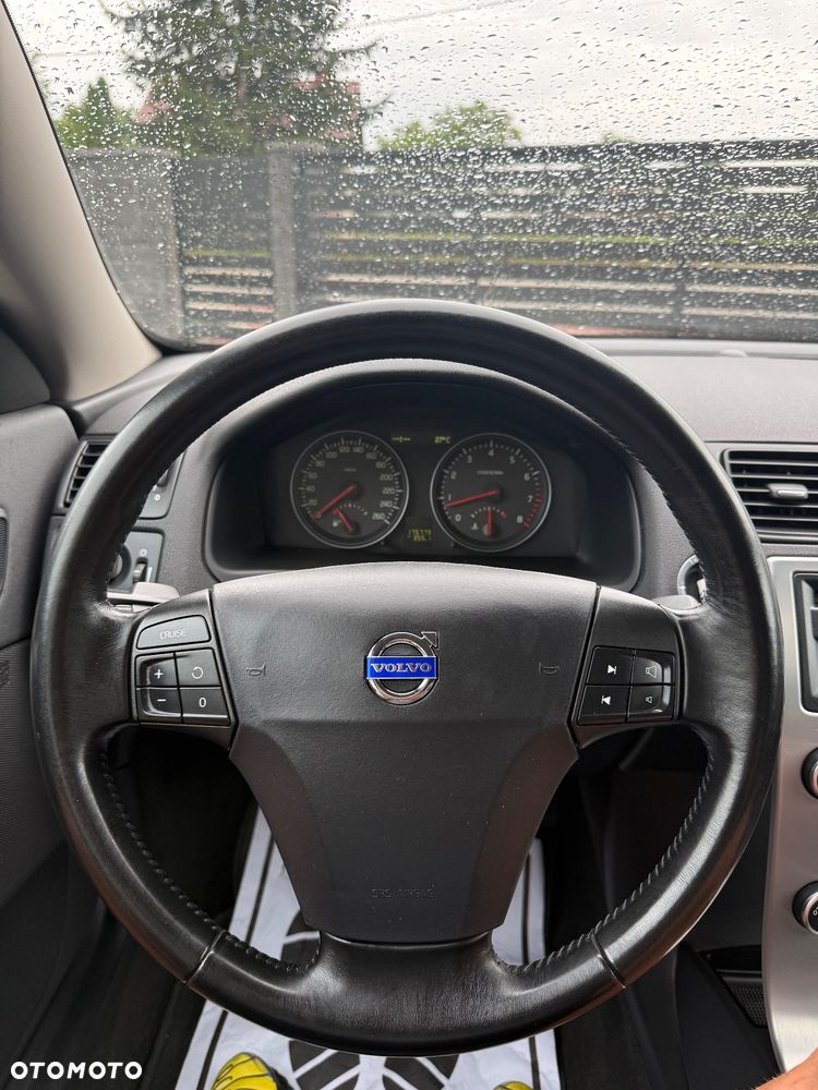 Volvo C70 2.4 Momentum - 24