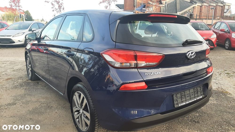 Hyundai i30 1.4 Trend - 4