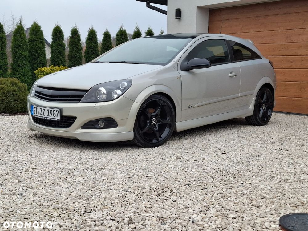 Opel Astra GTC 1.6 Sport - 7