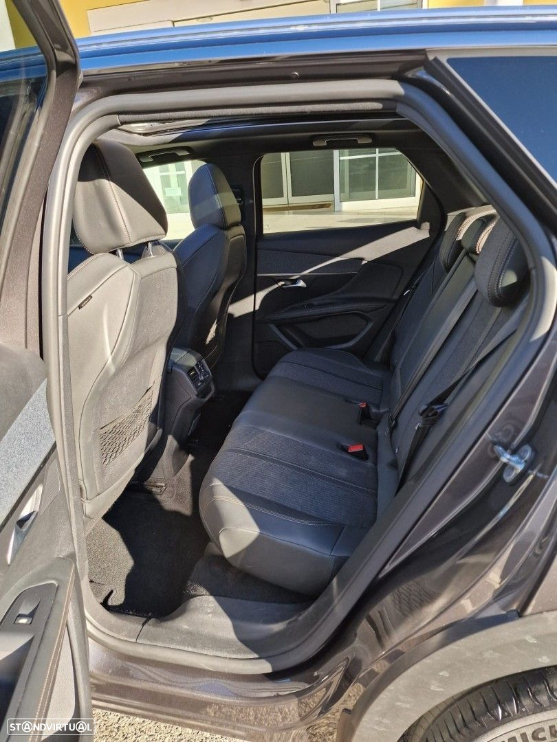 Peugeot 3008 1.2 PureTech GT Line - 9