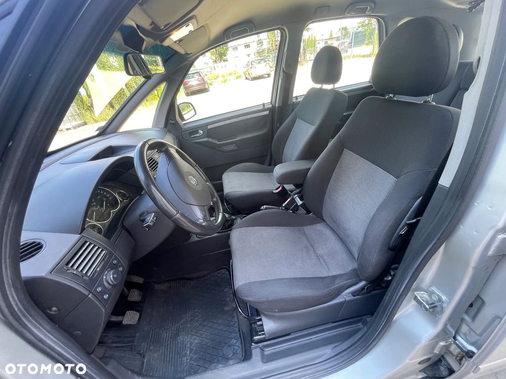 Opel Meriva 1.6 16V Cosmo - 8