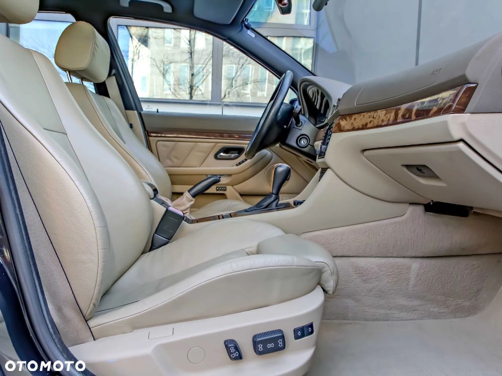 BMW Seria 5 - 22