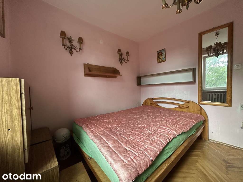3 pokoje z balkonem | Blisko metra | do remontu
