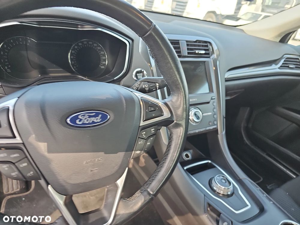 Ford Mondeo 2.0 EcoBlue Titanium - 19