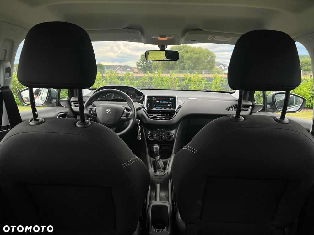 Peugeot 208 1.5 BlueHDi Allure S&S - 22