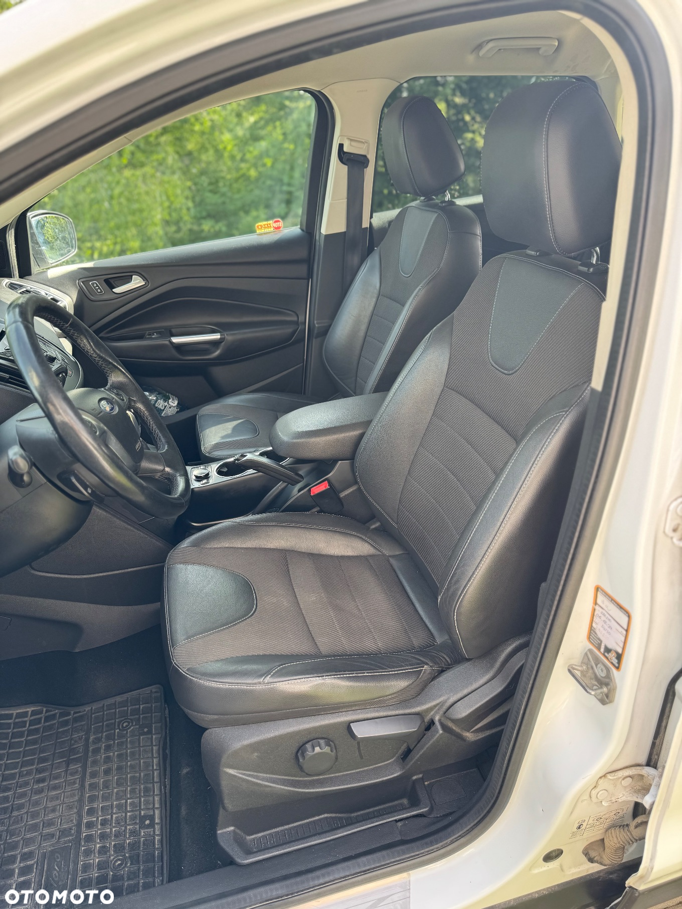 Ford Kuga 2.0 TDCi 4WD Titanium - 17