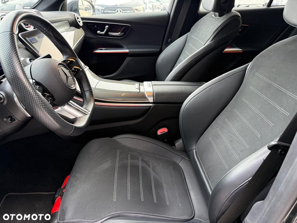 Mercedes-Benz GLC - 9