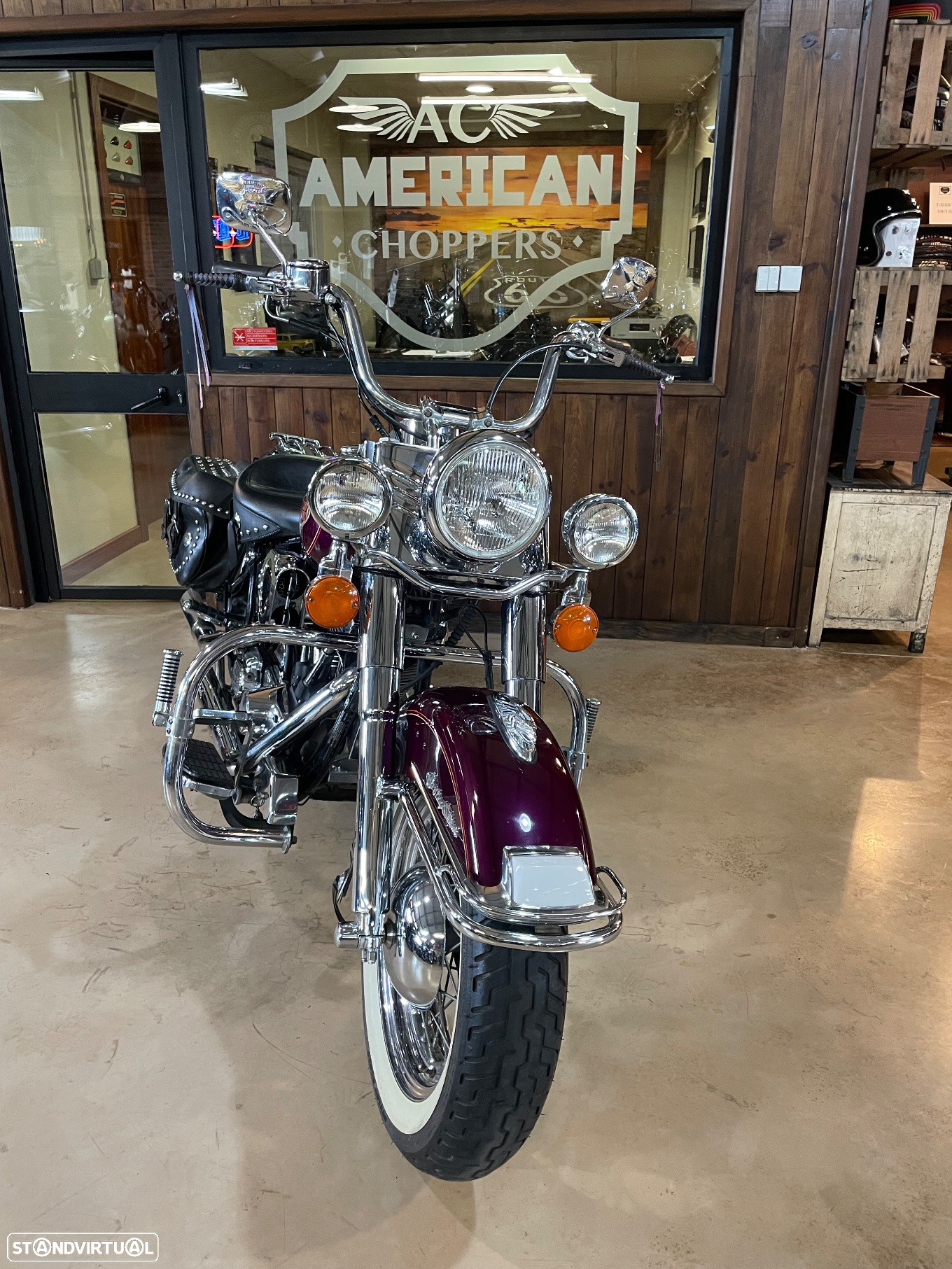 Harley-Davidson FLSTC - 11