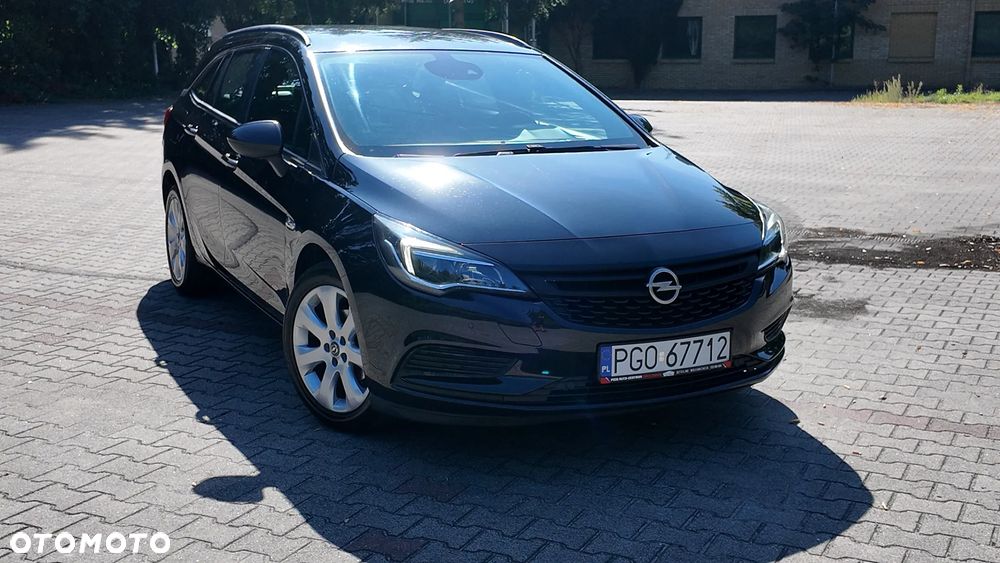 Opel Astra 1.4 T Dynamic - 4