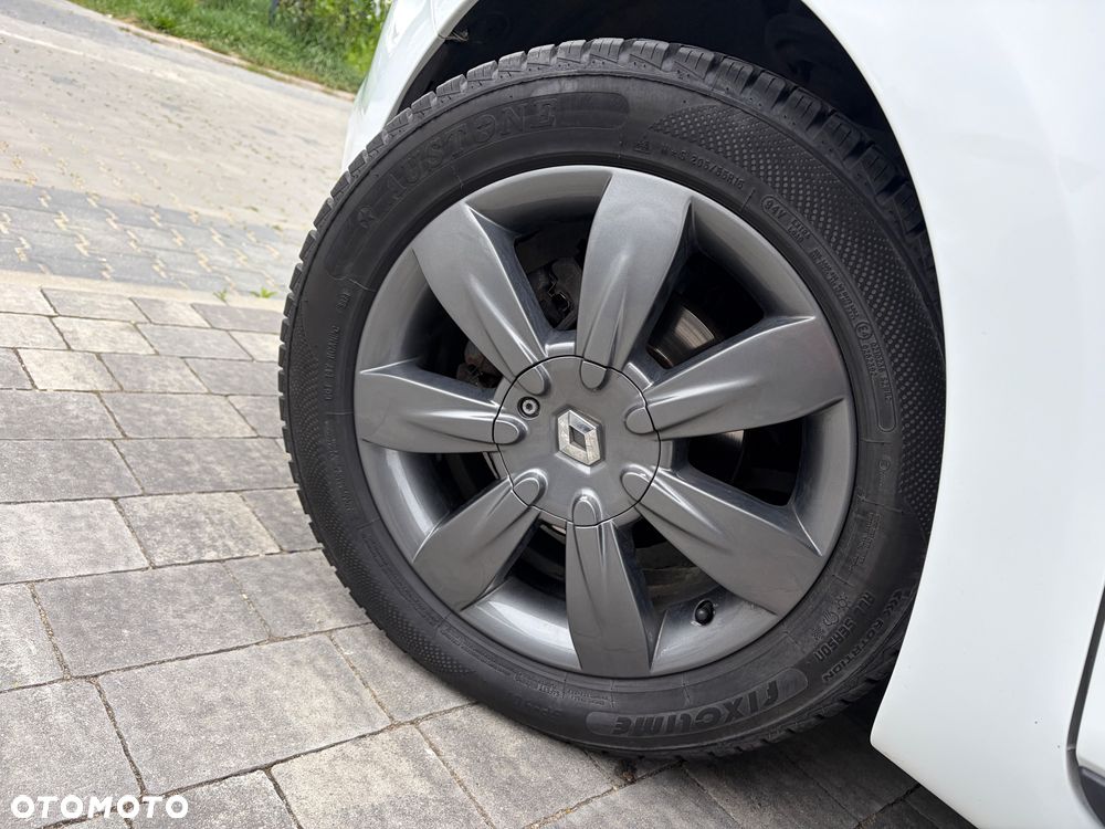 Renault Clio - 14