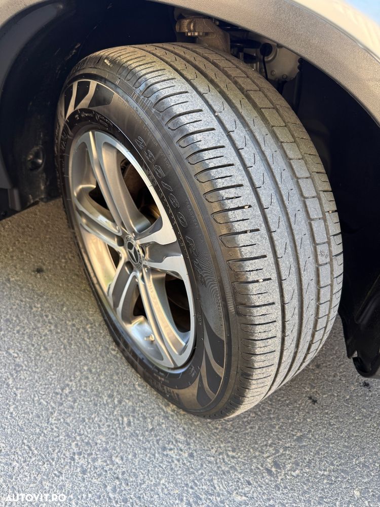 Mercedes-Benz GLC 250 d 4Matic 9G-TRONIC AMG Line - 16