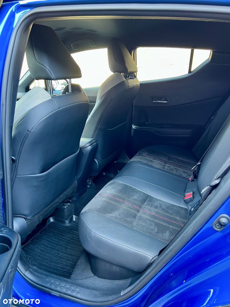 Toyota C-HR - 6