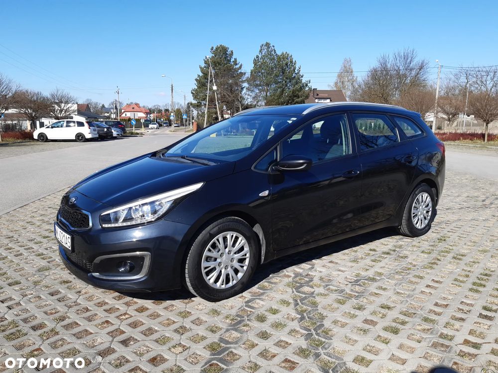 Kia Ceed - 1