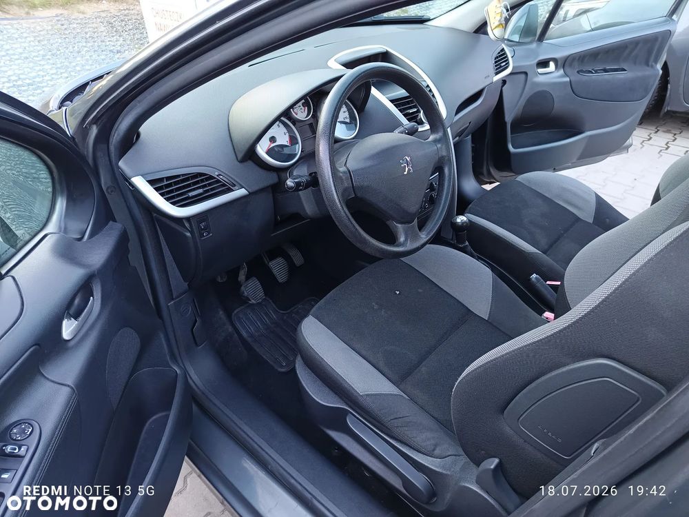 Peugeot 207 1.4 Presence - 7