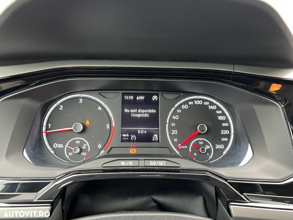 Volkswagen Polo 1.6 TDI SCR Highline - 14