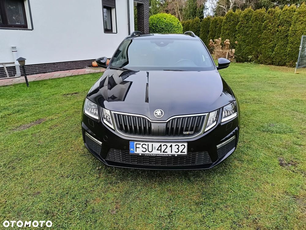 Skoda Octavia 2.0 TDI DSG RS - 28