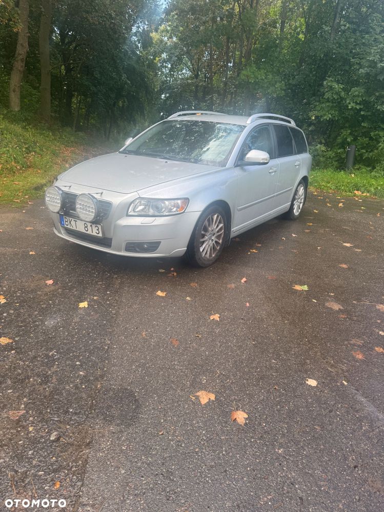Volvo V50 - 1