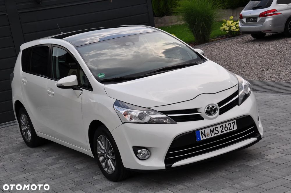 Toyota Verso 1.8 7-Sitzer Skyview Edition - 7
