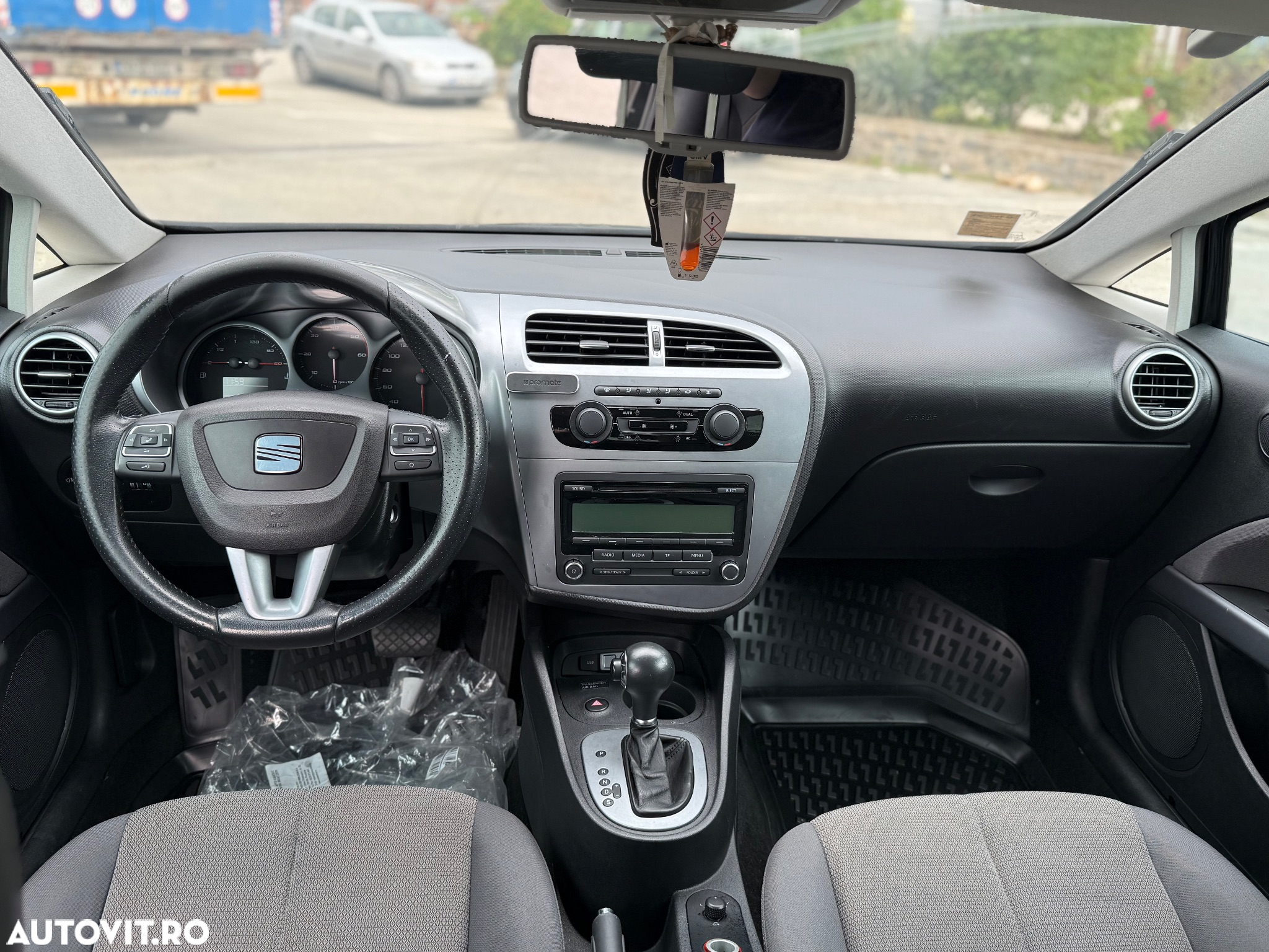 Seat Leon 1.6 TDI Start&Stop DSG Style - 11