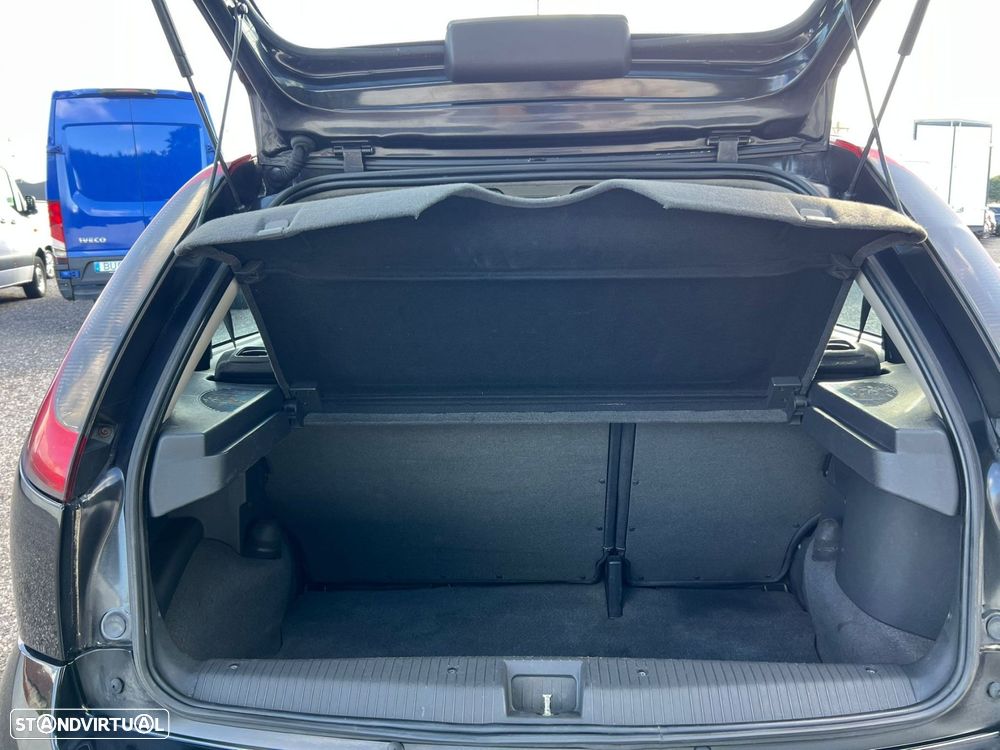 Opel Corsa 1.3 CDTi Enjoy - 16