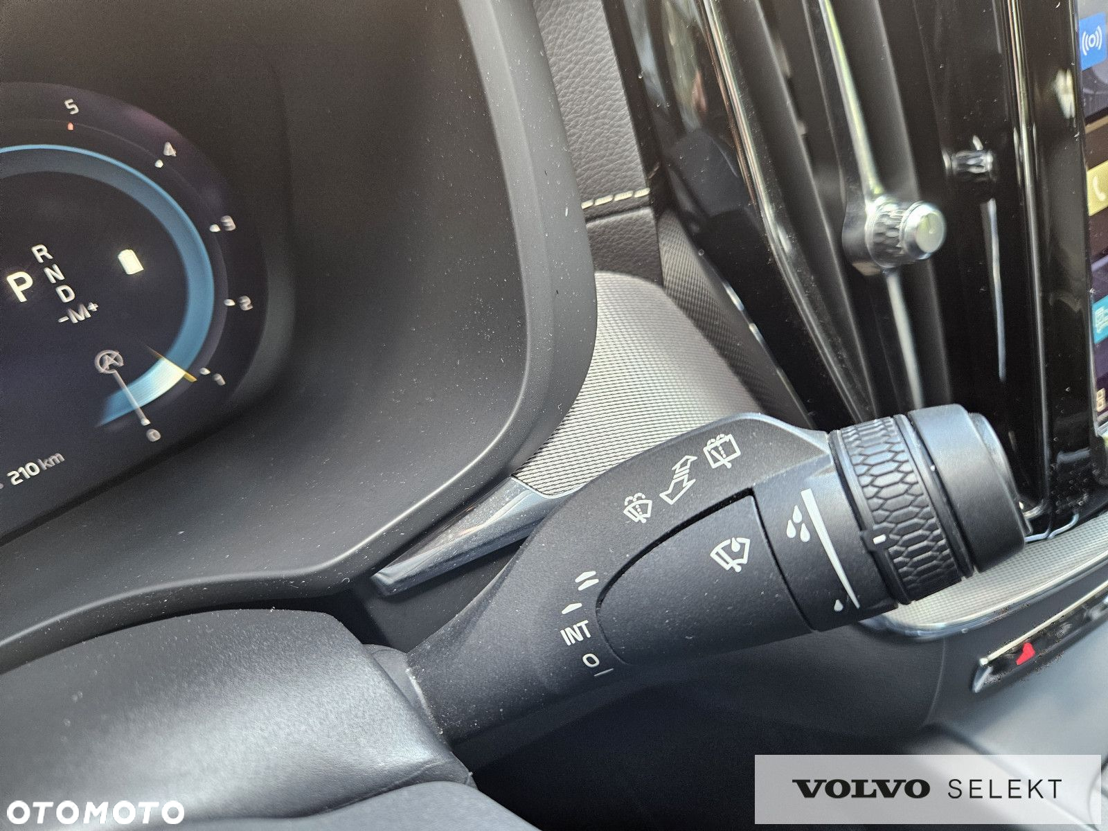 Volvo XC 60 - 25