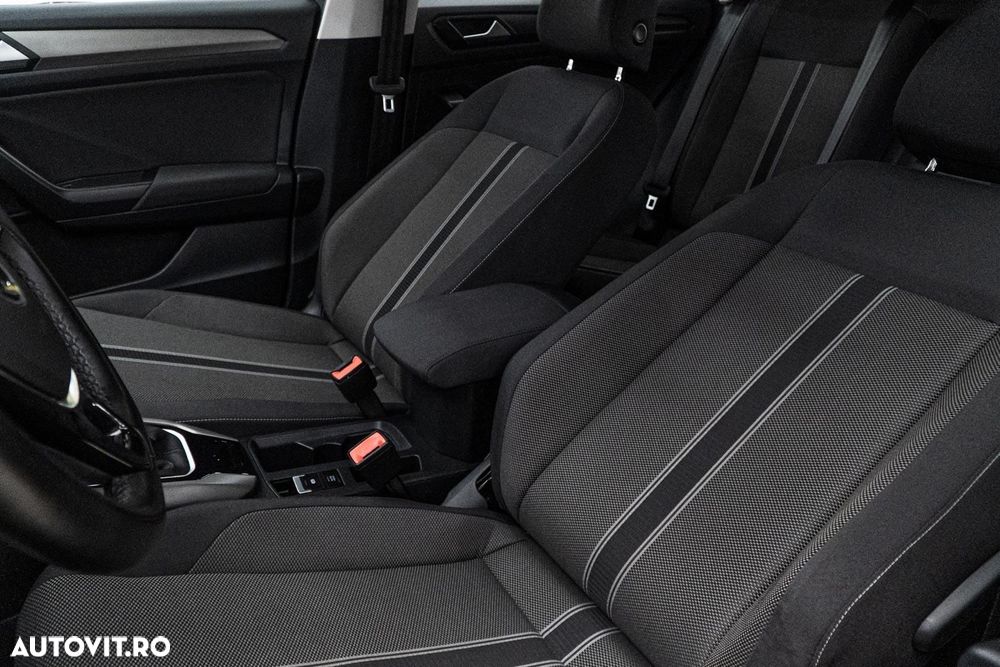 Volkswagen T-Roc 1.0 TSI OPF Style - 31